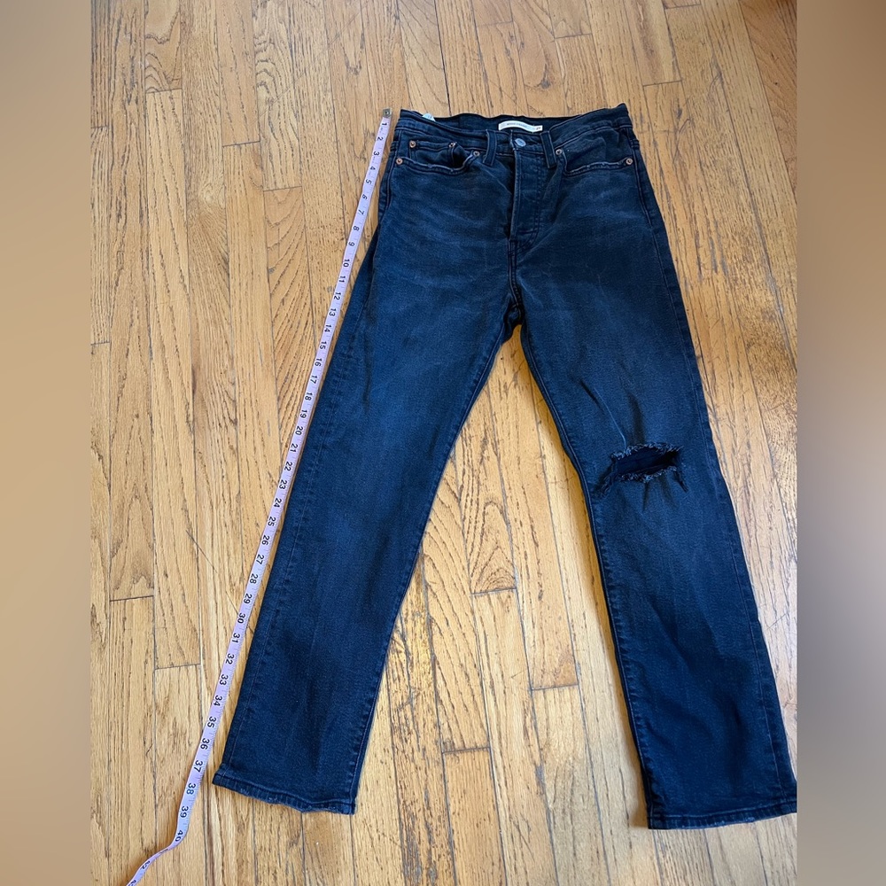 Womens Levis Wedgie Straight, Size 27, Black